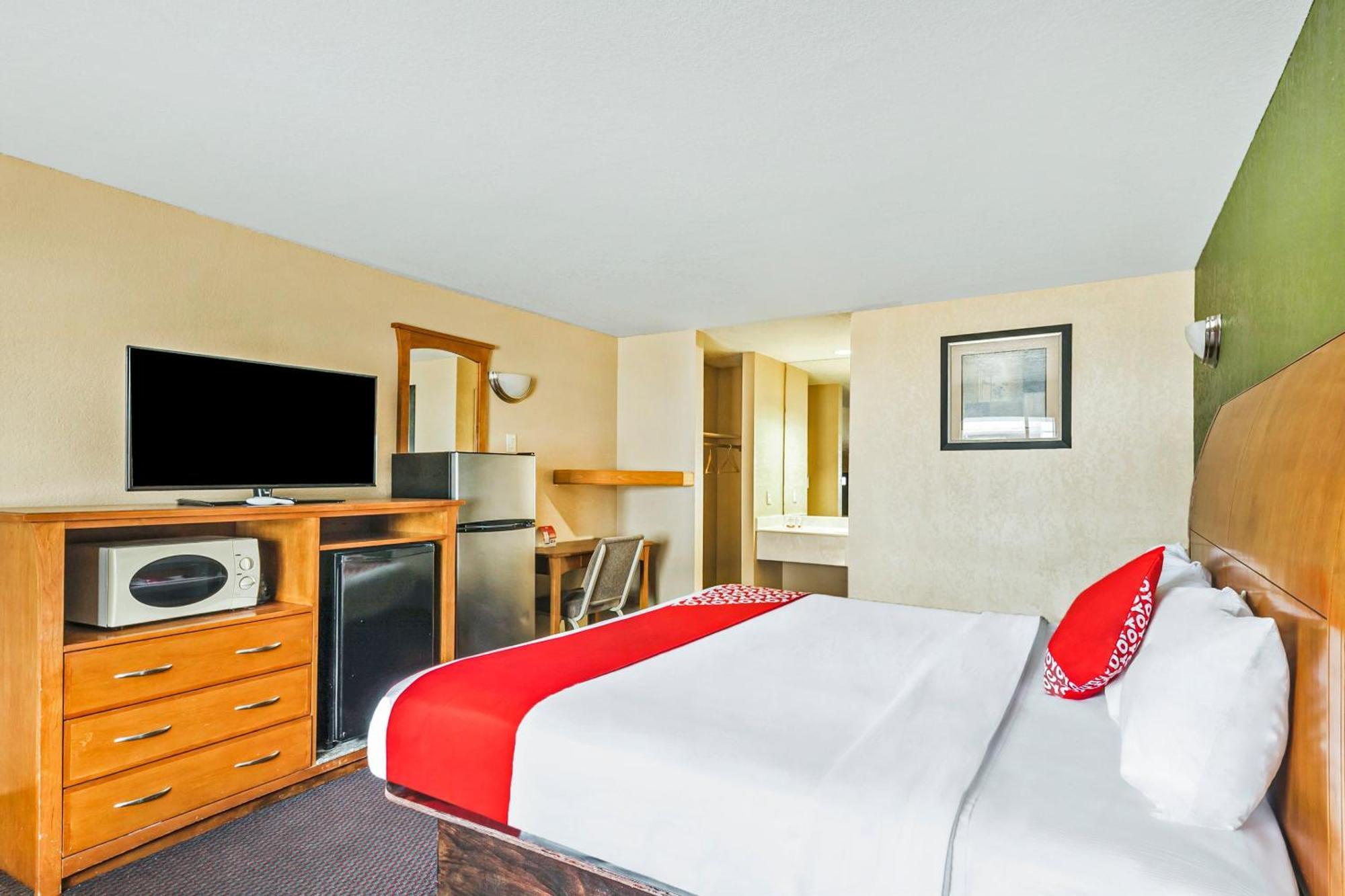 Hotel Oyo Tx Southwest, I-45